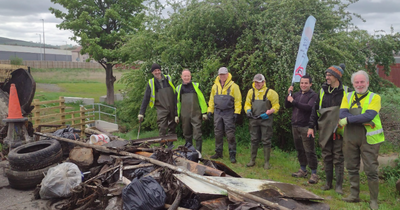Edinburgh volunteers pluck trolleys and mattresses from river in huge clean-up operation