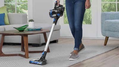 I tested the Hoover ONEPWR Blade+: it could be best budget vacuum you can buy