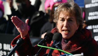 Rep. Jan Schakowsky’s fundraiser drawing 1,200, including L.A. Mayor Karen Bass and House Whip Katherine Clark as top speakers