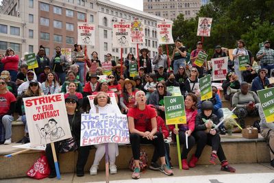 Oakland teachers union on strike; schools open without them