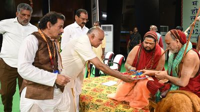 Scholarly expertise in Sanskrit can help protect heritage, says Visakha Sarada Peetham pontiff