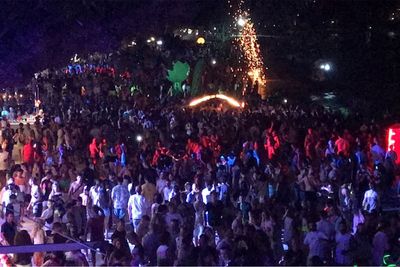 Full Moon Party draws 20,000 tourists to Koh Phangan