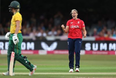 Katherine Sciver-Brunt announces England retirement after 19 extraordinary years