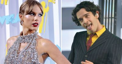 Signs Taylor Swift and Matty Healy have been secretly dating for months