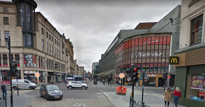 Two Glasgow teenagers attacked in city centre and taken to hospital with head injuries