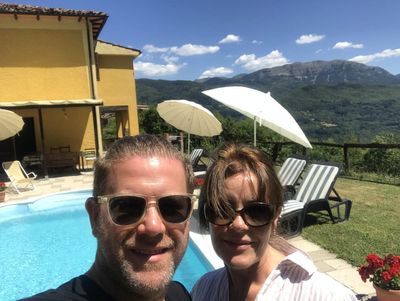 British couple give away five-star luxury holiday worth £5,000 to help cash-strapped travellers