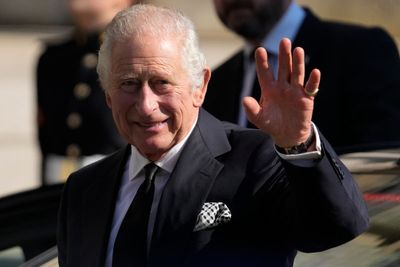 What’s the story behind King Charles’s swollen fingers?