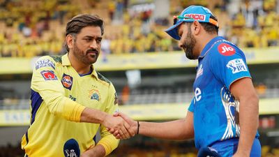 CSK vs MI, IPL 2023: MS Dhoni wins toss, Chennai Super Kings to bowl first against Mumbai Indians
