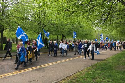 Thousands attend independence march in Glasgow