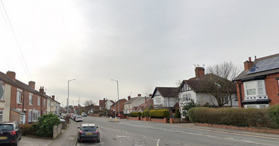 Woman dies after falling from mobility scooter on Nottinghamshire road