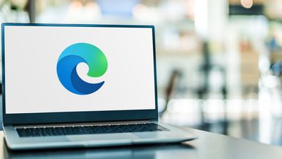 Microsoft Edge is better than Google Chrome, but I can't bring myself to switch