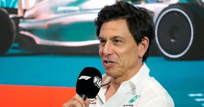 Toto Wolff explains Lewis Hamilton contract delay in fresh update on Mercedes' intentions