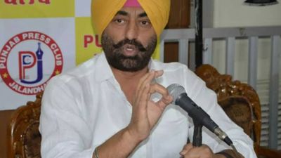 Non-bailable charge added in FIR against Punjab Congress MLA Sukhpal Khaira, his son sends complaint to ECI seeking protection