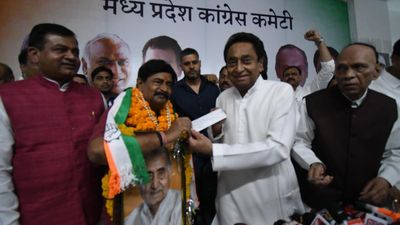 Three-time former BJP MLA of Madhya Pradesh joins Congress