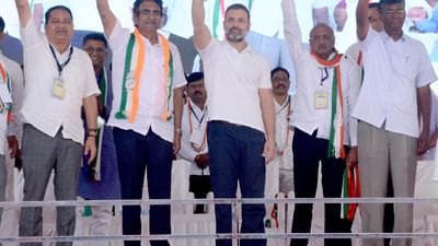 Give us full majority so that the BJP does not indulge in horse-trading: Rahul Gandhi