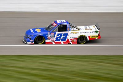 Enfinger uses three-wide pass to take Kansas Truck win