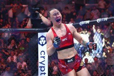Yan Xiaonan def. Jessica Andrade at UFC 288: Best photos