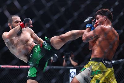 Belal Muhammad def. Gilbert Burns at UFC 288: Best photos