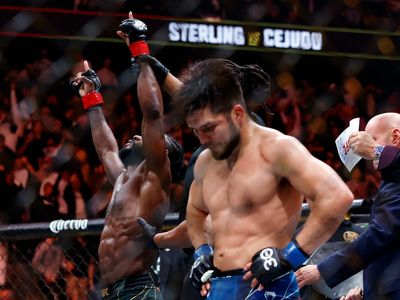 Aljamain Sterling retains title against returning Henry Cejudo at UFC 288