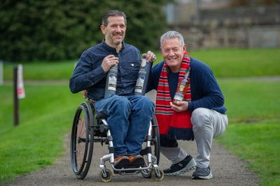Gavin Hastings launches charity whiskies to support injured rugby players