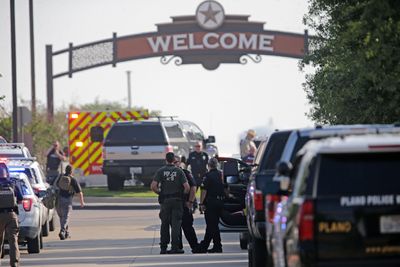 Footage of Texas mall shooting stuns