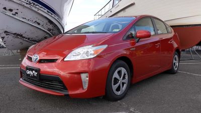 Watch DIY Toyota Prius Battery Replacement In Tedious Yet Satisfying Video