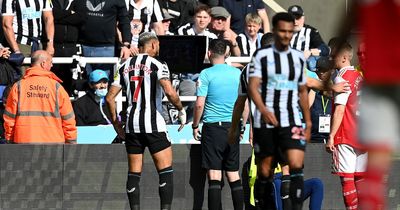 What Eddie Howe and Newcastle staff were told by referee after VAR incident that 'rocked' Magpies