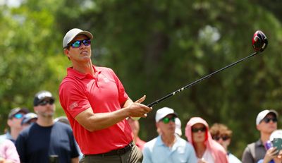 Adam Scott Hits 35-Yard Drive At Wells Fargo Championship