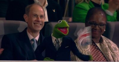 Kermit the Frog 'upstages' Royal family at concert as he 'twins' with Prince Edward