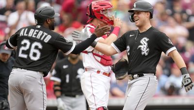 White Sox rout Reds 17-4, win second series in row