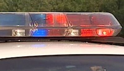 Chicago police officer responding to burglary call in Woodlawn is wounded in knife attack