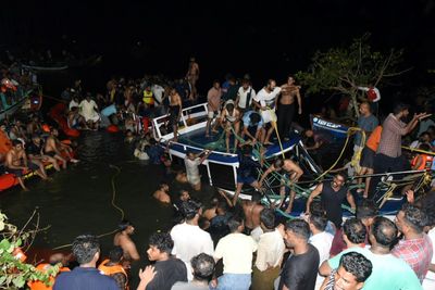At least 22 dead after India boat capsizes