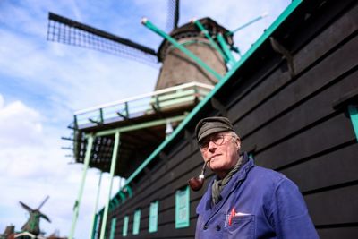 Dutch windmill offers last link to paint made in Vermeer's day