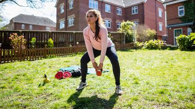 You only need 20 kettlebell moves and 20 minutes to develop muscle all over and boost your metabolism