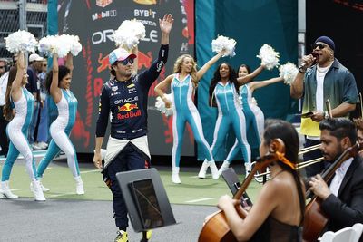 F1 drivers hit out at "distracting" pre-race ceremony in Miami