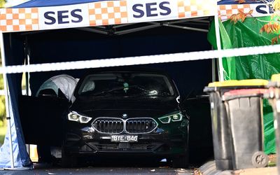 Police call for witnesses after man killed in suburban Melbourne car shooting