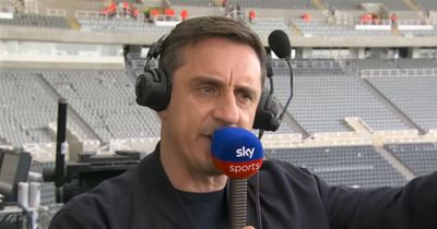 Gary Neville fumes at Jamie Carragher for defending the Glazers: "Know your subject"