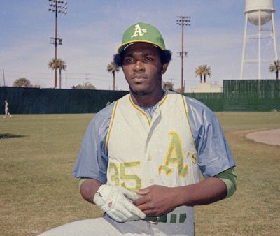 Vida Blue, who won 3 World Series in a row with the Oakland Athletics, dies at 73