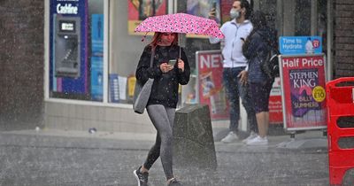 Glasgow set for heavy rain and thunderstorms tonight as Met Office weather warning issued