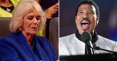 Coronation fans spot 'bored' Camilla 'checking watch' during Lionel Richie song