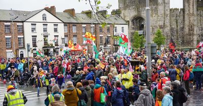 Hundreds attend Caernarfon rally highlighting housing 'crisis' in Wales