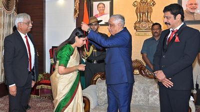 Andhra Pradesh Governor presents Red Cross Gold Medals to district Collectors, philanthropists