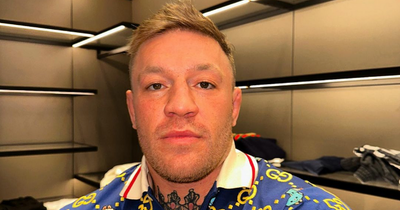 Conor McGregor shows off €900 Gucci polo as he poses for selfie