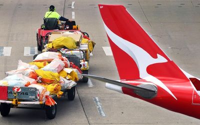 Qantas faces off in High Court over workforce cull