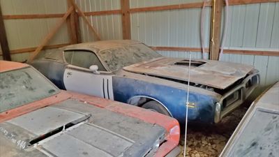 See Rare Dodge Charger, A12 Super Bee Collecting Dust In Mopar Barn Find