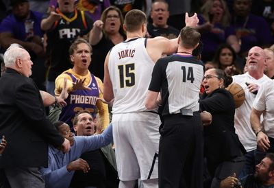 Jokic escapes ban after clash with Suns owner