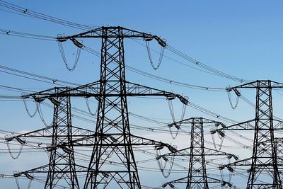 Thousands of companies facing failure without new energy contracts, FSB warns