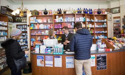 Pharmacies in England to offer prescriptions for seven conditions amid surgery crisis