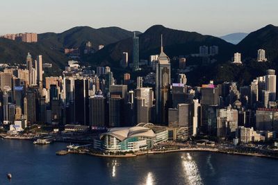 British investment minister visits Hong Kong, first official visit in 5 years