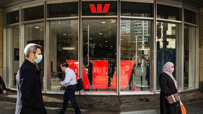 Westpac reverses decision to close eight regional branches as senate inquiry continues